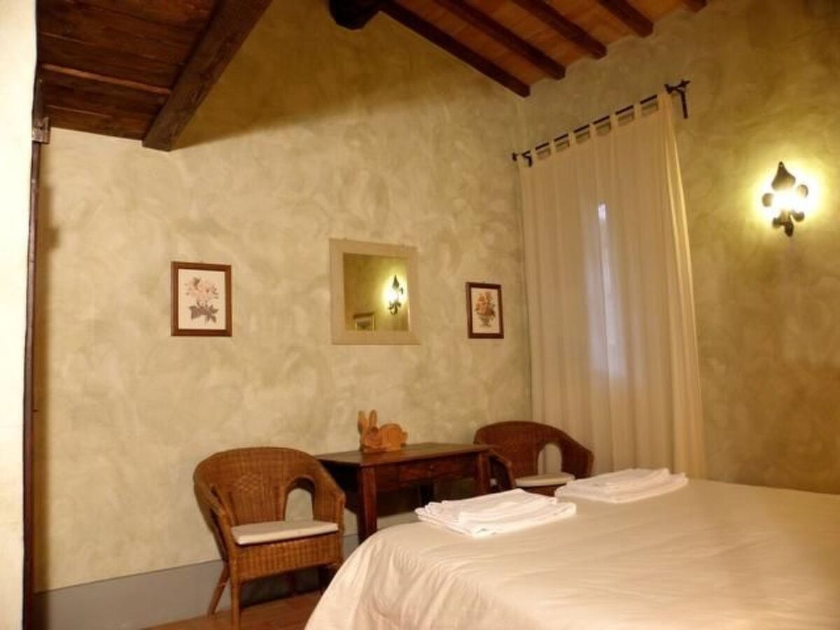 Appartement rural avec pergola privée à Monteleone d'Orvieto - Photo 13