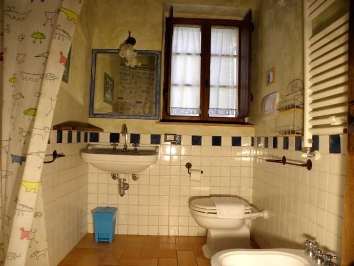 Appartement rural avec pergola privée à Monteleone d'Orvieto - Photo 15