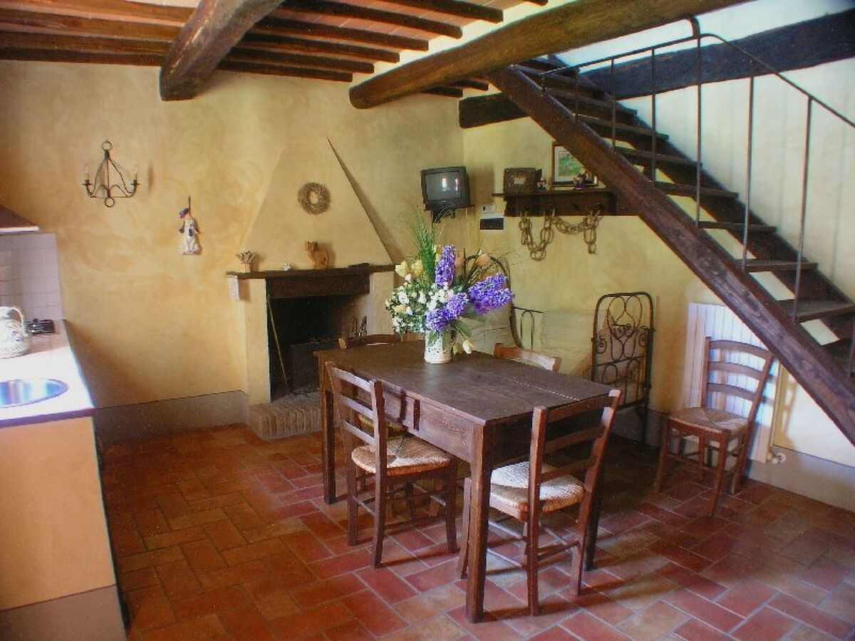Appartement 2 chambres avec pergola privée à Monteleone d'Orvieto - Photo 5