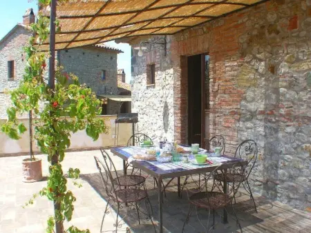 Location appartement à Monteleone d'Orvieto, mit großer Terrasse und Grill