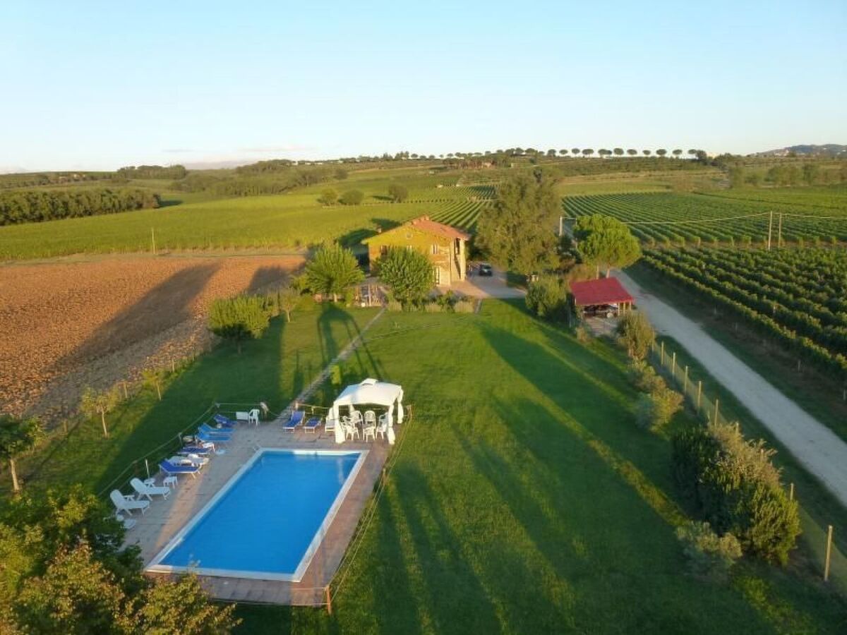 Appartement 5 pers. à Torgiano avec piscine et jardin privé - Photo 18