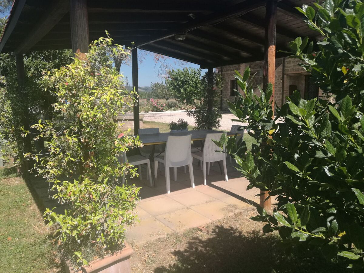 Appartement 5 pers. à Torgiano avec piscine et jardin privé - Photo 30