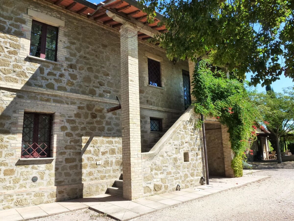 Brufa – Appartement 140 m² avec piscine privée à Torgiano - Photo 18