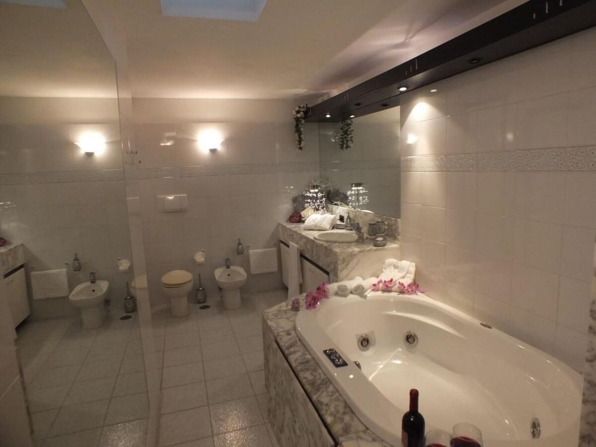 Villa Serena Assisi : maison 10 pers. avec piscine & spa - Photo 30
