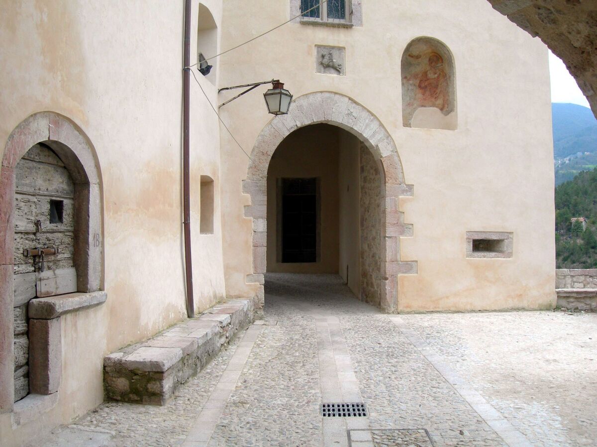 Palazzo Bufalini, demeure noble du 17e siècle - Photo 1