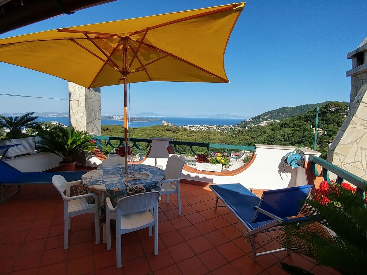 Appartement Ischia avec terrasse, 2 km de la plage - Photo 5