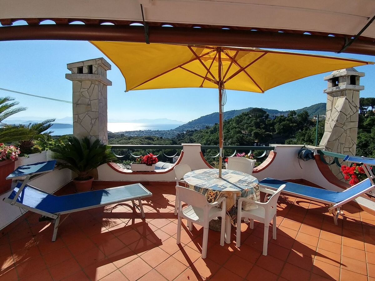 Appartement Ischia avec terrasse, 2 km de la plage - Photo 7
