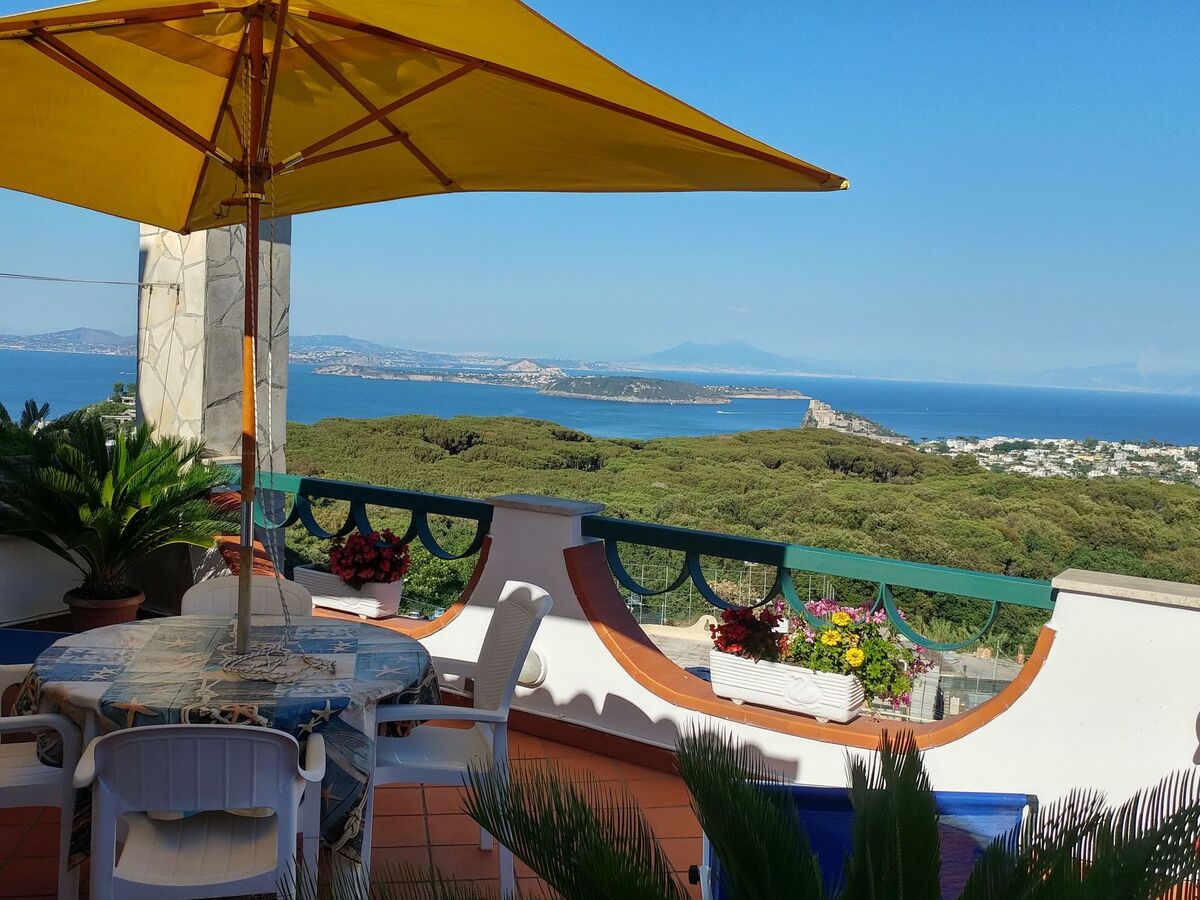 Appartement Ischia avec terrasse, 2 km de la plage - Photo 8