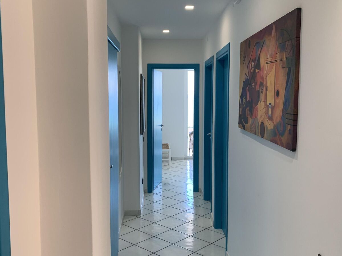 Appartement Laura : vue mer directe à Pizzo, 3 chambres - Photo 25