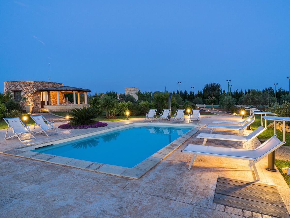 Trullo Il Pino avec piscine à Casarano - Photo 16