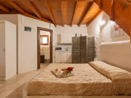 Wohnung 'Laurel Unit' mit Privatparkplatz, Location Appartement 5 personnes à Lido Marini - Photo 4
