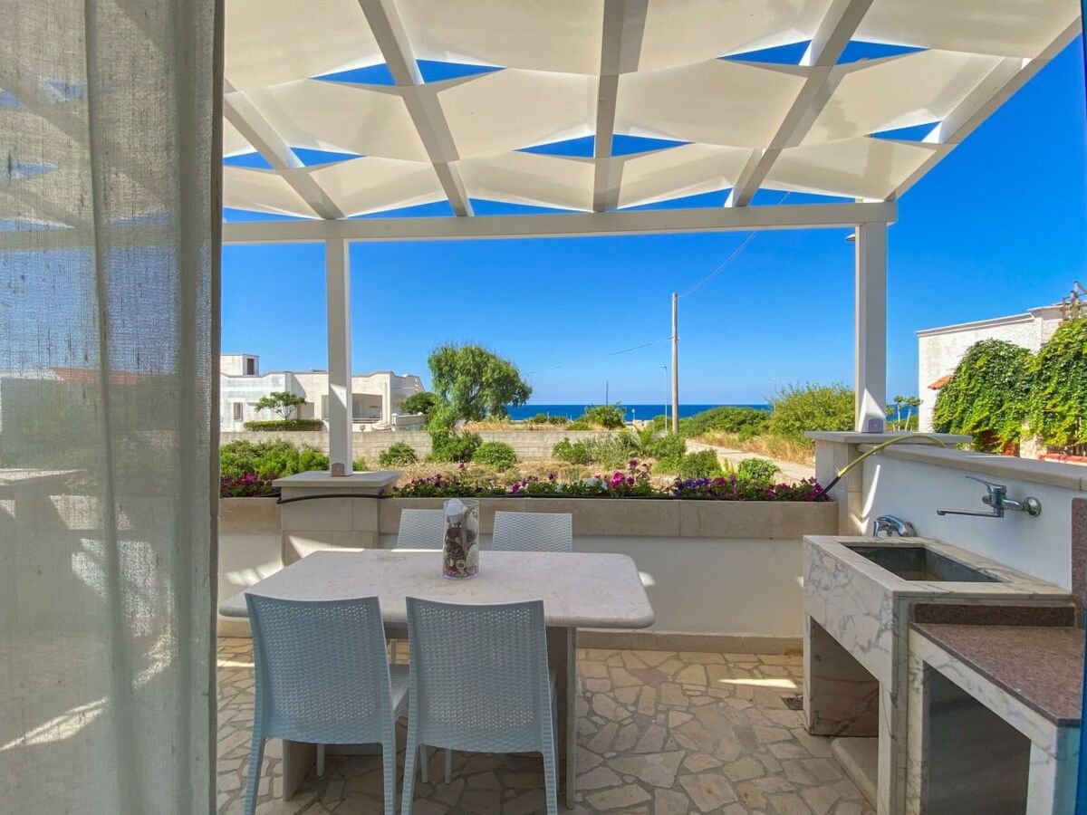 Studio vue mer à 70m de la plage, Lido Marini - Photo 1