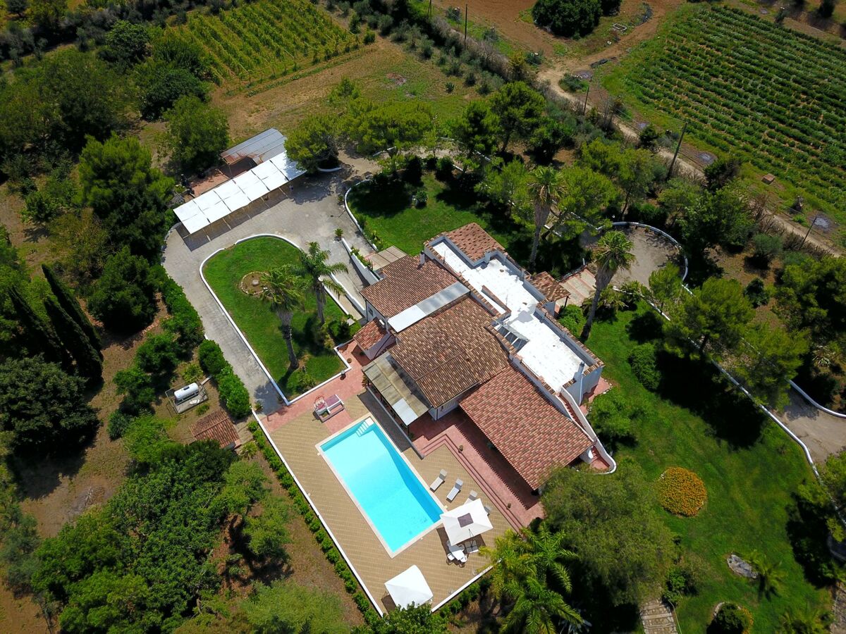 Villa Vetti – Maison 18 pers., piscine et terrain 20 000 m² - Photo 4