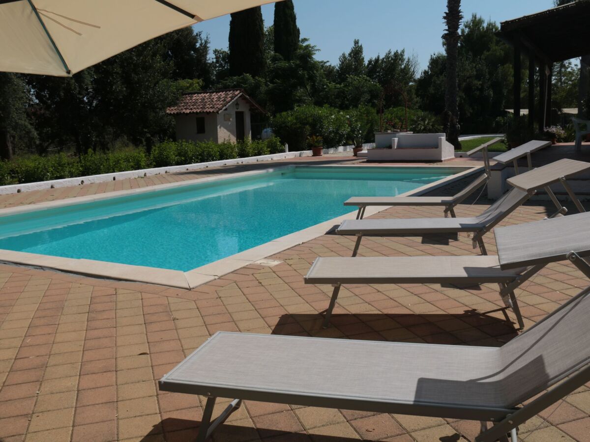 Villa Vetti – Maison 18 pers., piscine et terrain 20 000 m² - Photo 17