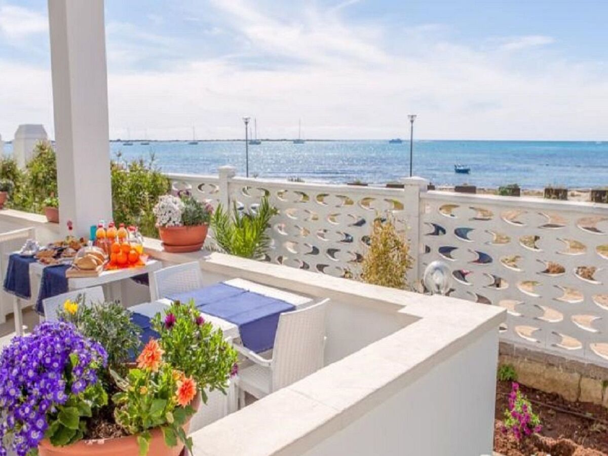 Chambre vue mer à Porto Cesareo, 20 m de la plage - Photo 6
