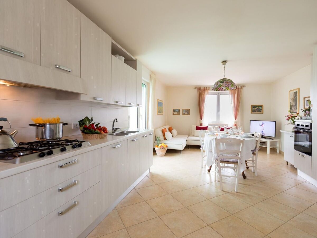 Appartement Carovigno, 2 chambres avec terrasse et barbecue - Photo 14