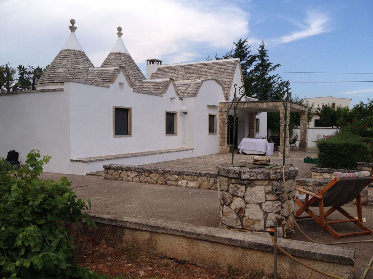 Trullo authentique avec cour privée et barbecue à Martina Franca - Photo 1