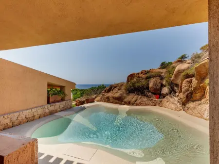 Maison Costa Paradiso, pool hydromassage privée, vue mer : photo 11