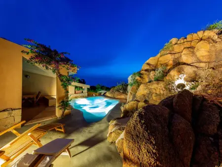 Maison Costa Paradiso, pool hydromassage privée, vue mer : photo 15