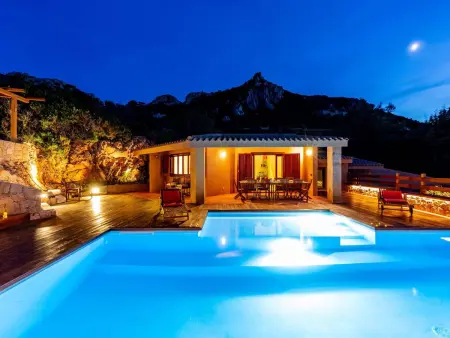 Villa Paola - Maison avec piscine privée face à la mer : photo 18