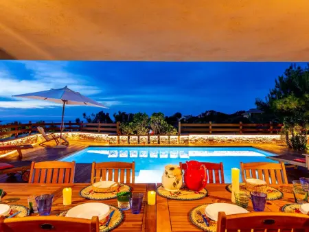 Villa Paola - Maison avec piscine privée face à la mer : photo 19