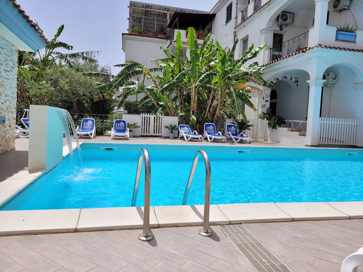 Appartement Uva - Terrasse et piscine face aux montagnes - Photo 1