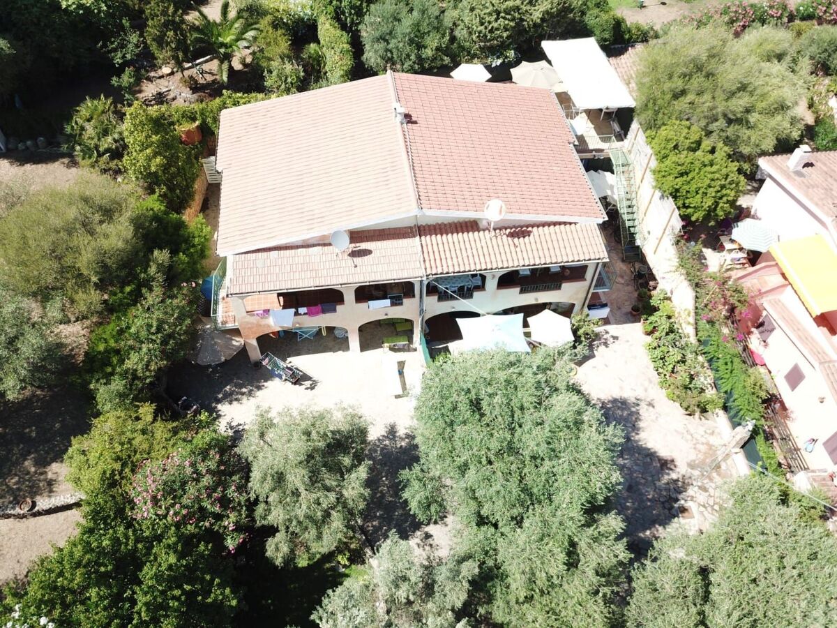 Villa 8 personnes avec 2 terrasses face mer à Cala Liberotto - Photo 3