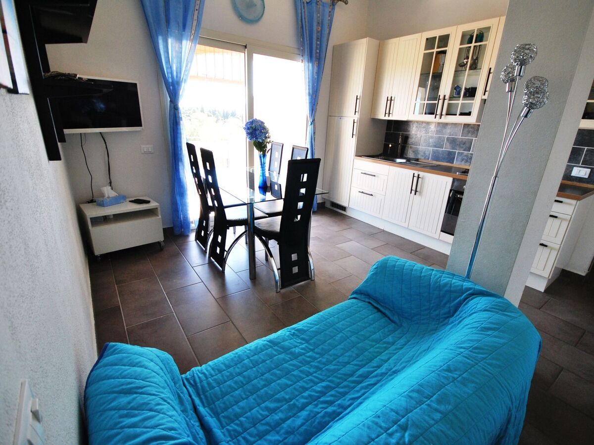 Azzurra – Appartement 2 chambres vue jardin à Cala Liberotto - Photo 3