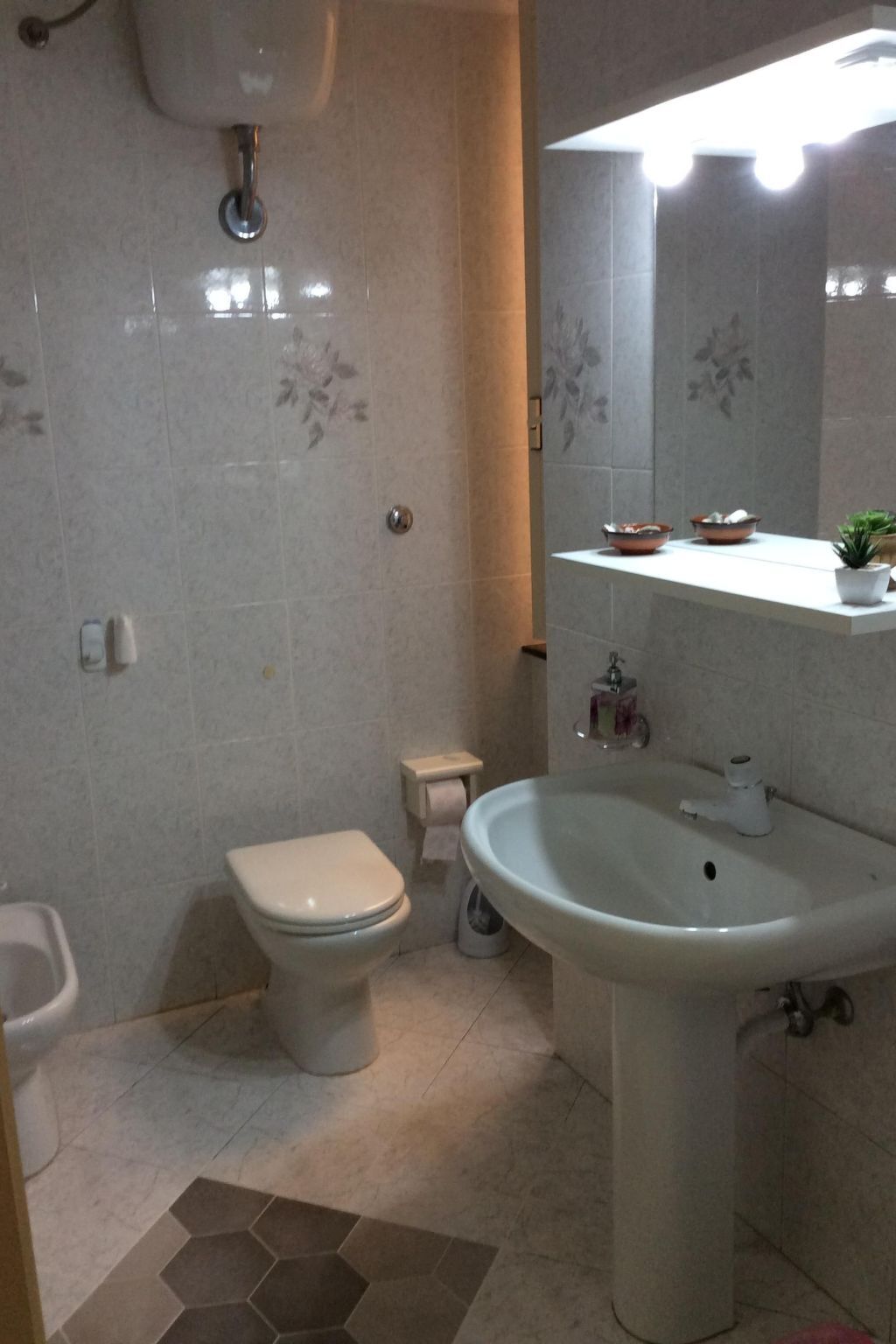 Appartement 3 chambres avec balcons à Cagliari - Photo 10