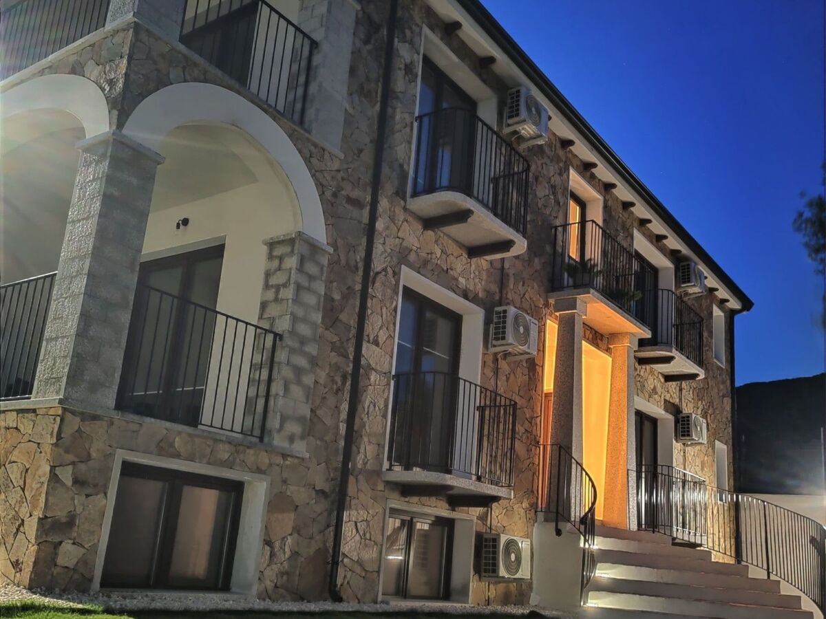 Appartement 4 pers. Porto Pino, balcon privé et jardin - Photo 26
