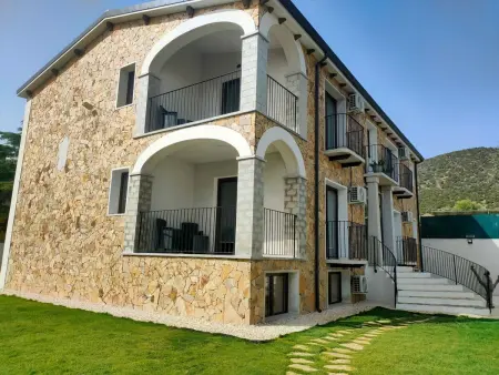 Appartement 4 pers. Porto Pino, balcon privé et jardin