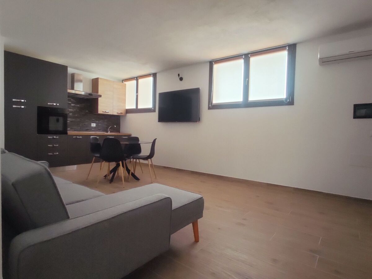 Appartement 2 chambres à 20m du centre, Chia - Photo 10