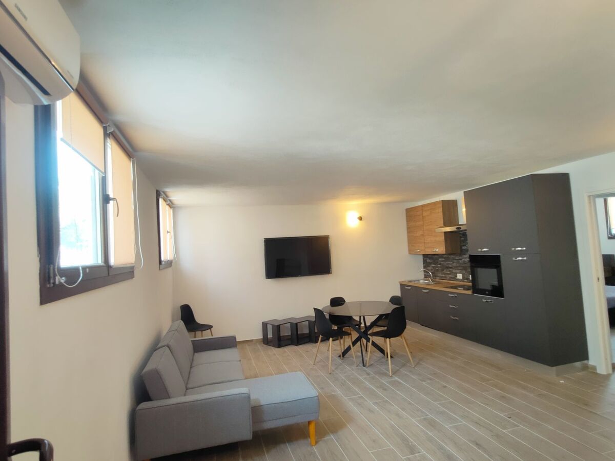 Appartement 2 chambres à 20m du centre, Chia - Photo 18