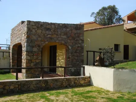 Location maison à Torre dei Corsari, Haus in Torre Dei Corsari mit Privatparkplatz