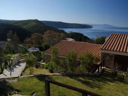 Location maison à Torre dei Corsari, Haus in Torre Dei Corsari mit Privatparkplatz