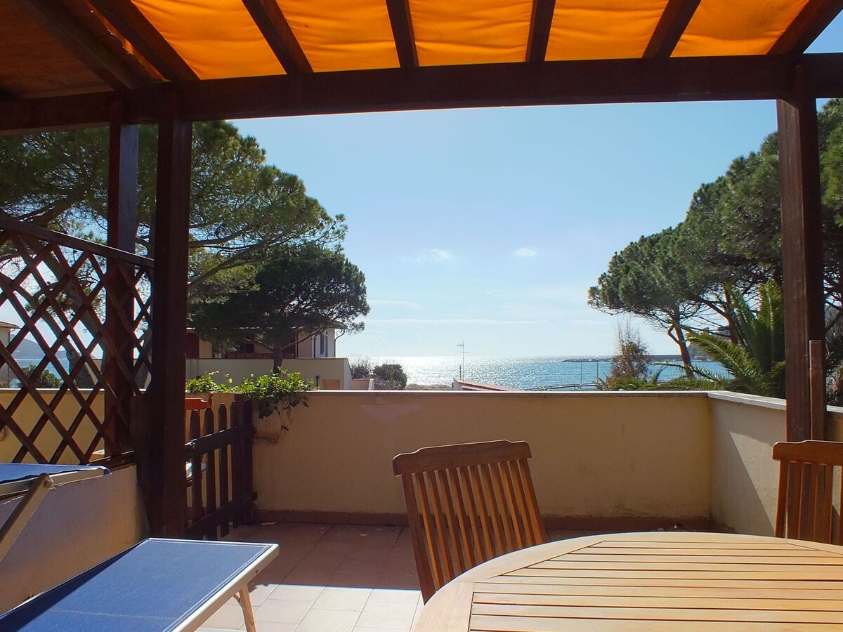 Appartement avec terrasse et vue mer à Cavoli - Photo 1