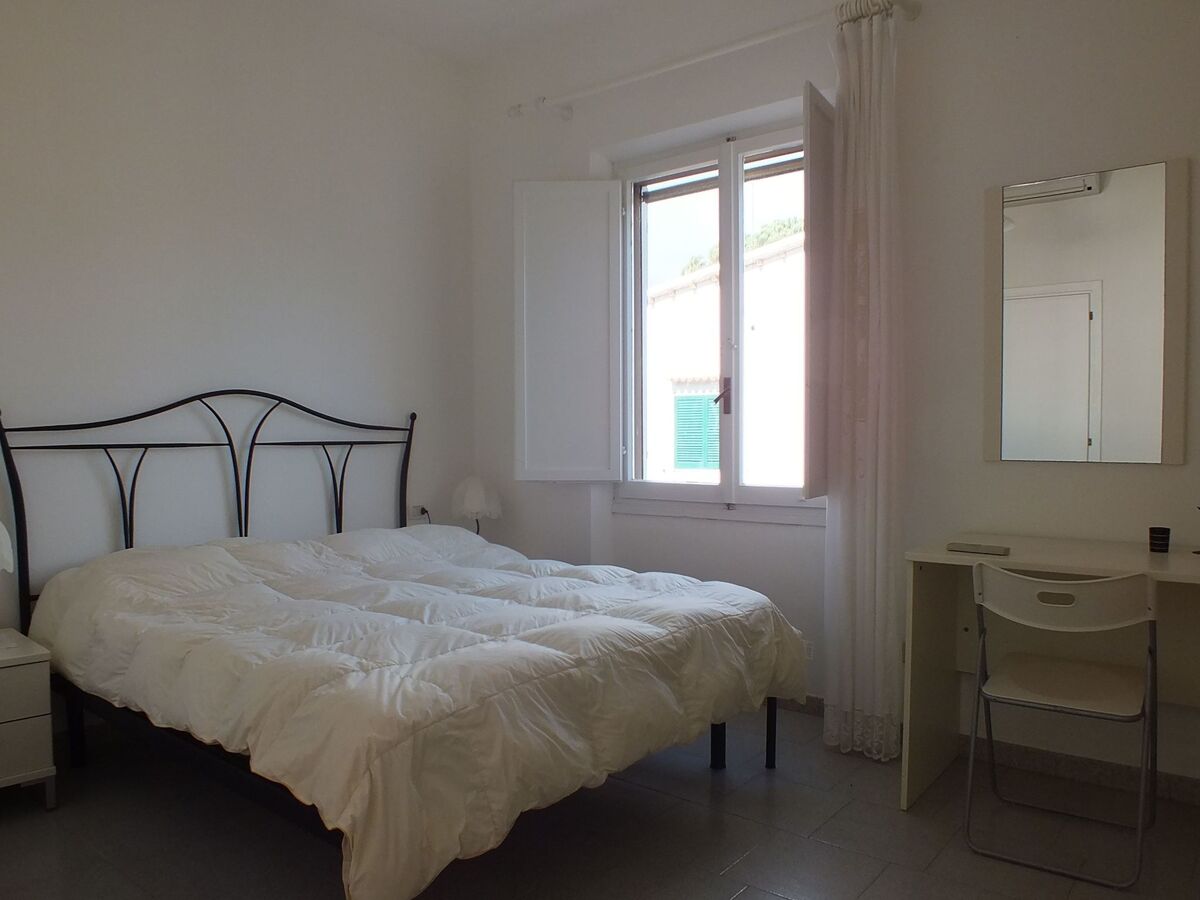 Appartement avec terrasse et vue mer à Cavoli - Photo 4