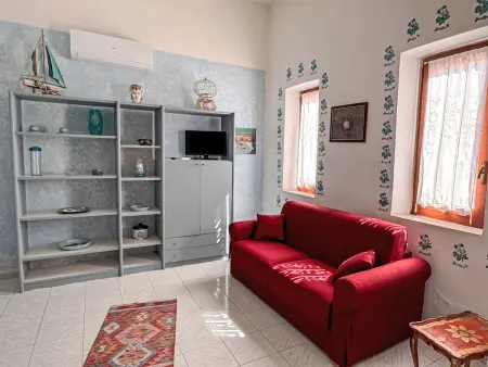 Villa Alba – Appartement 100m² jardin privé à Castellammare : photo 6