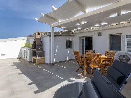 Appartement Sole, 100 m de la plage à Punta Secca