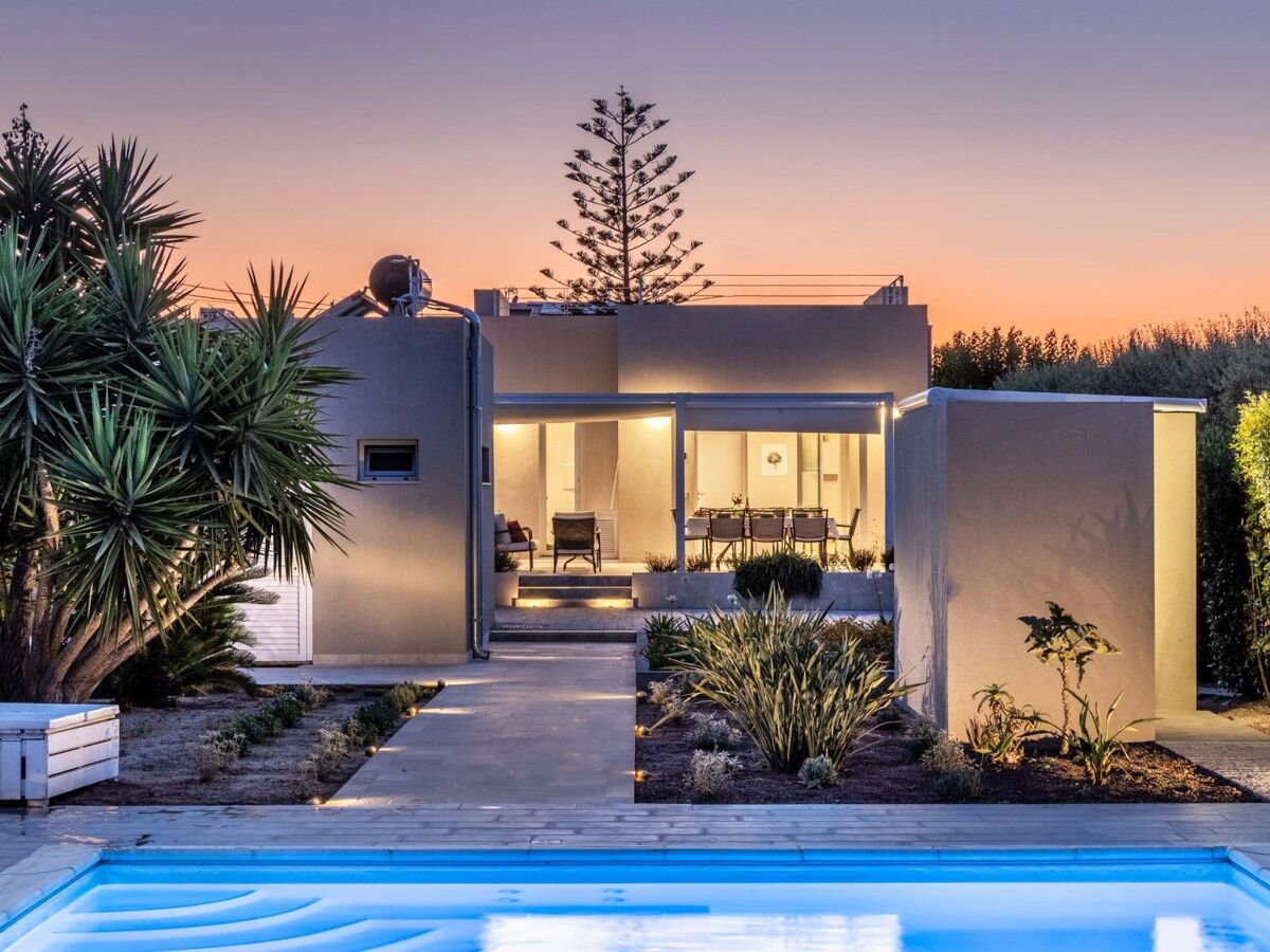 Villa avec piscine chauffée à 200m de la plage - Photo 1