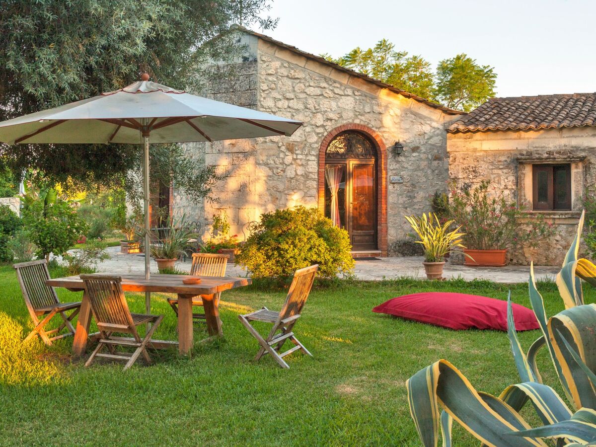 Villa dei Papiri - Chambre Superior avec jardin privé - Photo 5