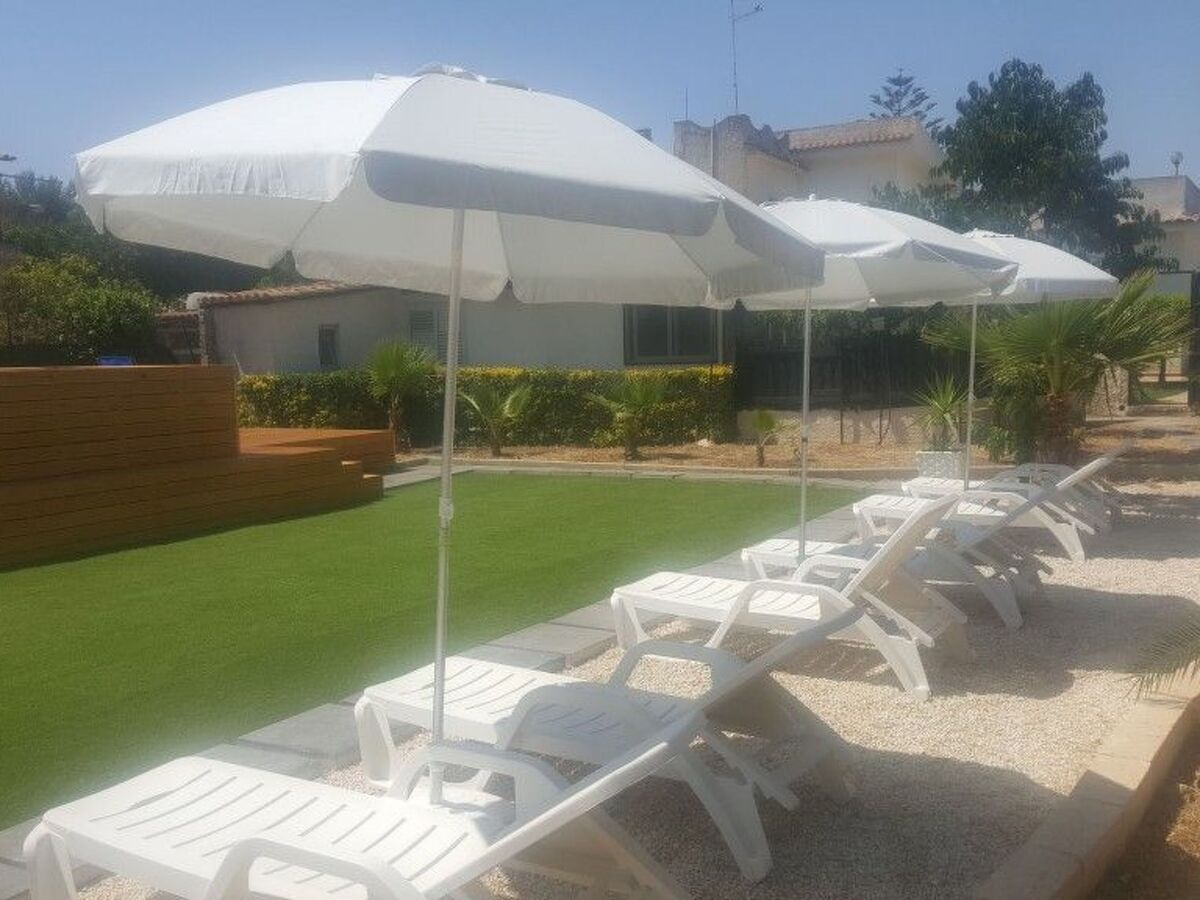 Appartamento Azzurro à Fontane Bianche, piscine et plage - Photo 14