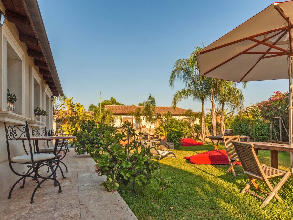 Villa dei Papiri – Chambre avec jardin privé à Fontane Bianche - Photo 7