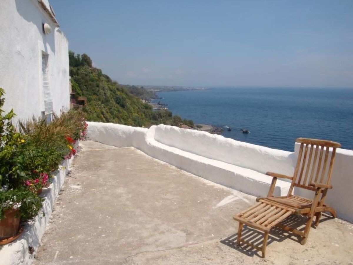Maison avec vue mer à Acireale, 200m de la plage - Photo 1