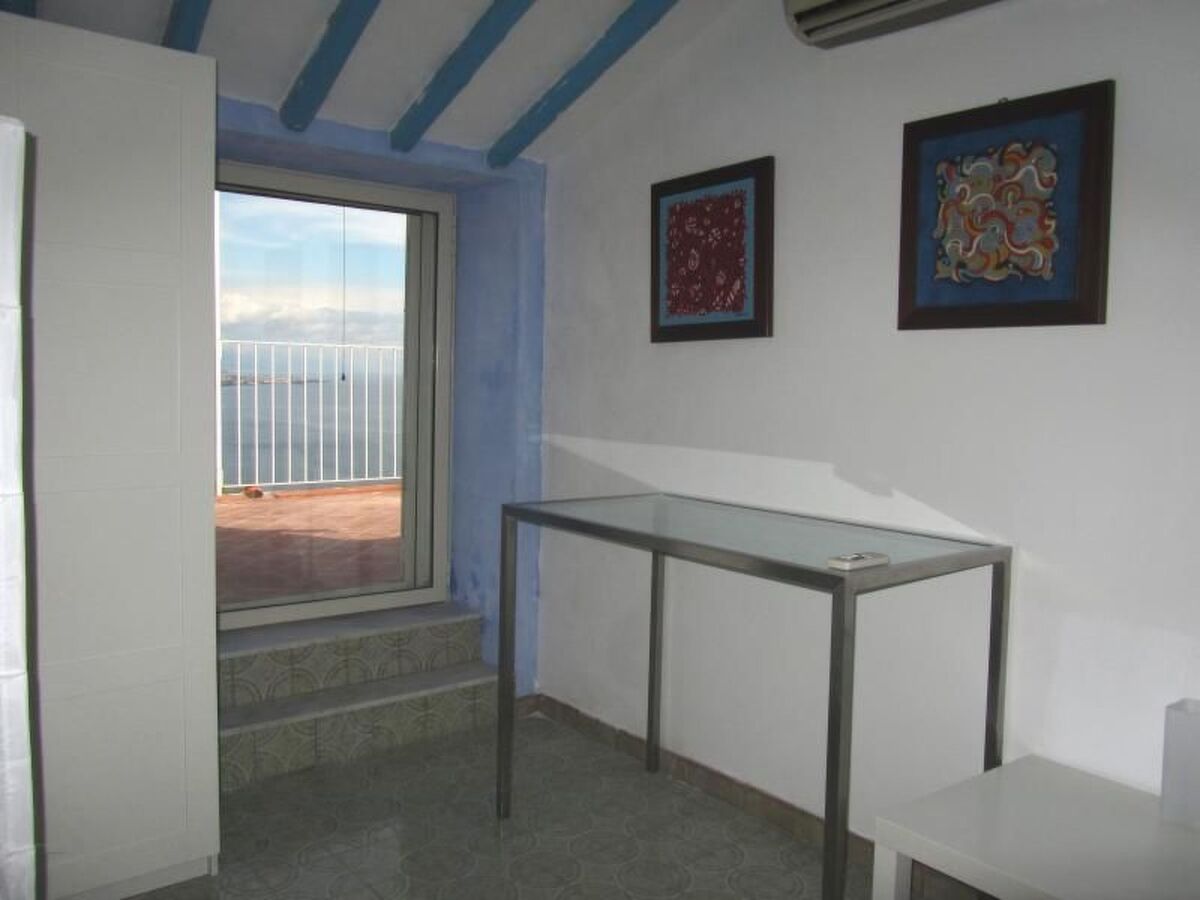 Maison avec vue mer à Acireale, 200m de la plage - Photo 9