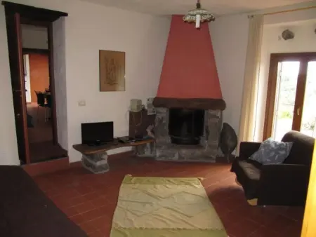 Casa Etnea  mit Terrasse, Maison 8 personnes à Trecastagni - Photo 7