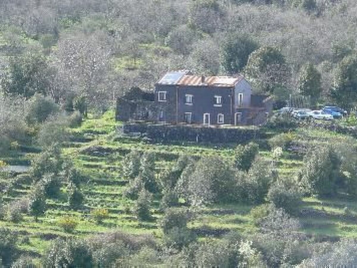 Casa Etnea, vue mer et cratères à Trecastagni - Photo 9