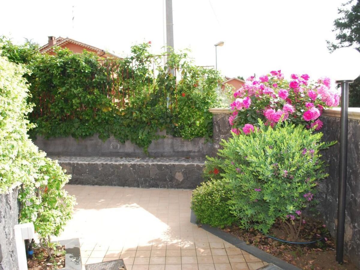 Appartement Etna Royal View à Trecastagni, vue montagne - Photo 11