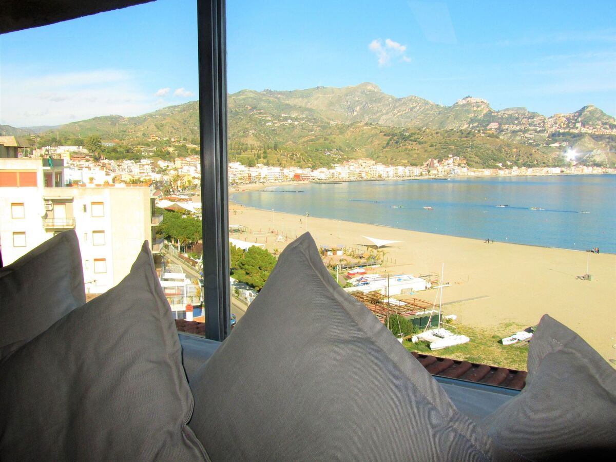 Appartement vue 270° sur la baie, 5e étage à Giardini-Naxos - Photo 19
