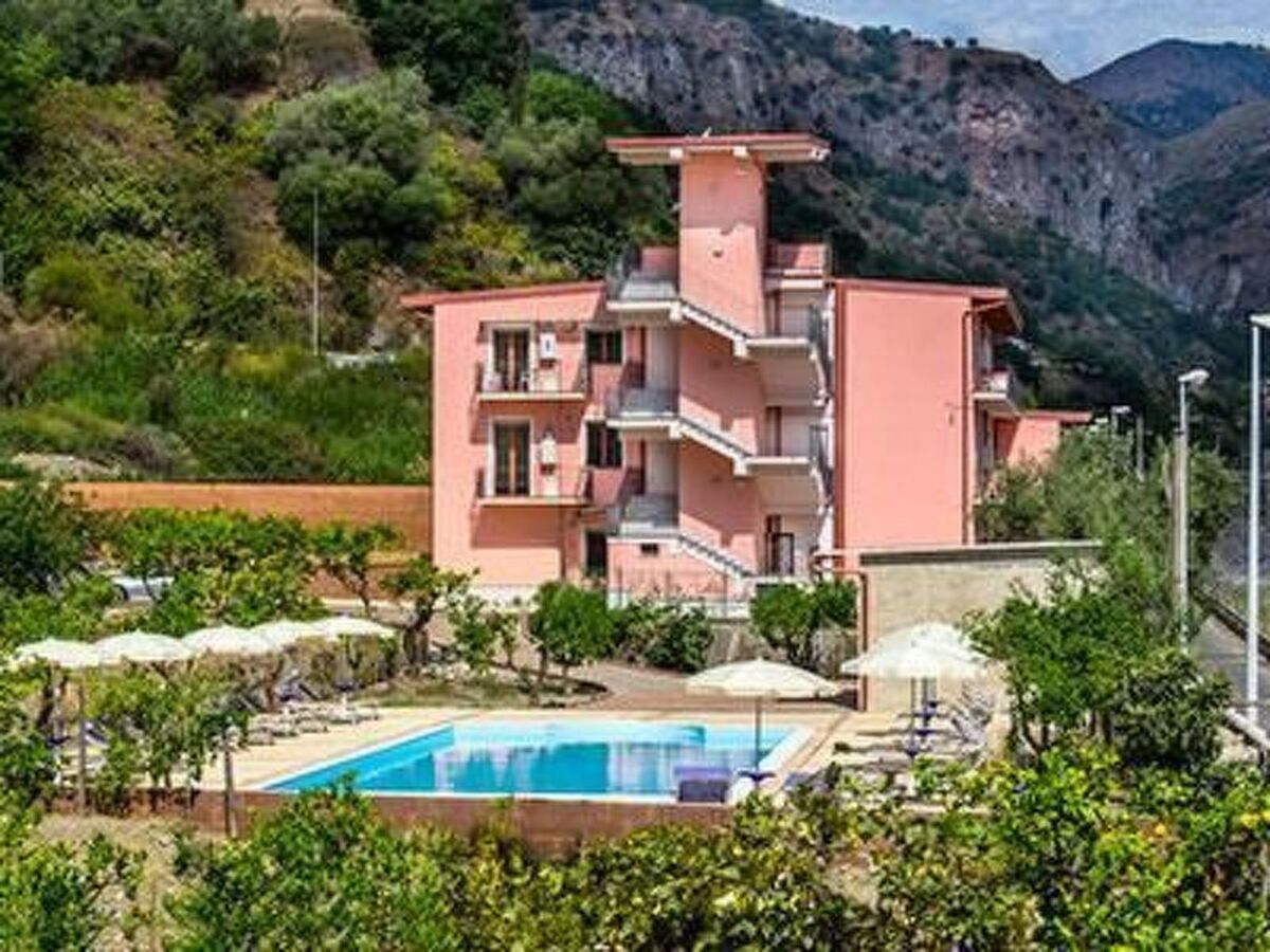 Appartement Letojanni avec terrasse et vue mer - Photo 2
